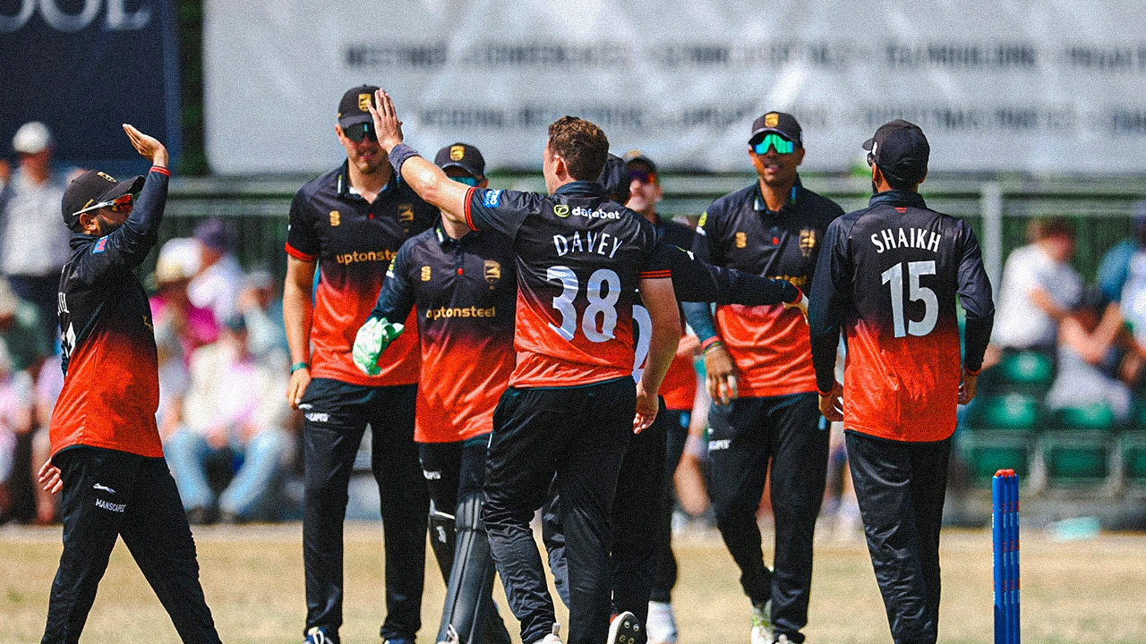 Shaikh and Patel Hundreds Seal Five-Wicket Foxes Victory